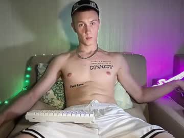 travis_gracile