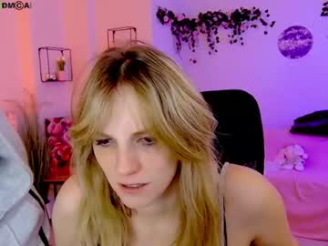 alexis_pink