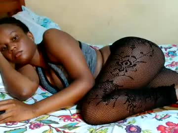 amari_tee
