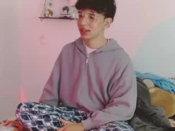 cuddly_twinkie