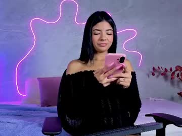 emily_white11