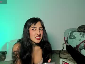 lolaleah_