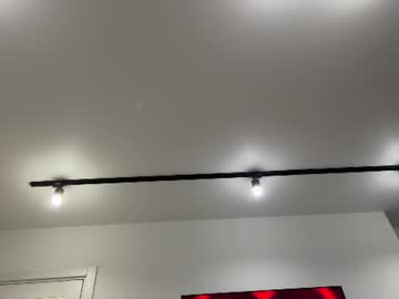 luna_velvet_l