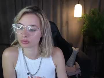 nora_moreau