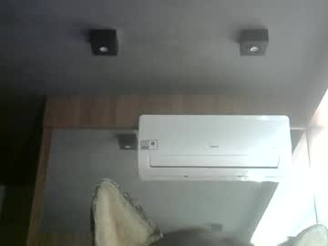 skinnykittencam