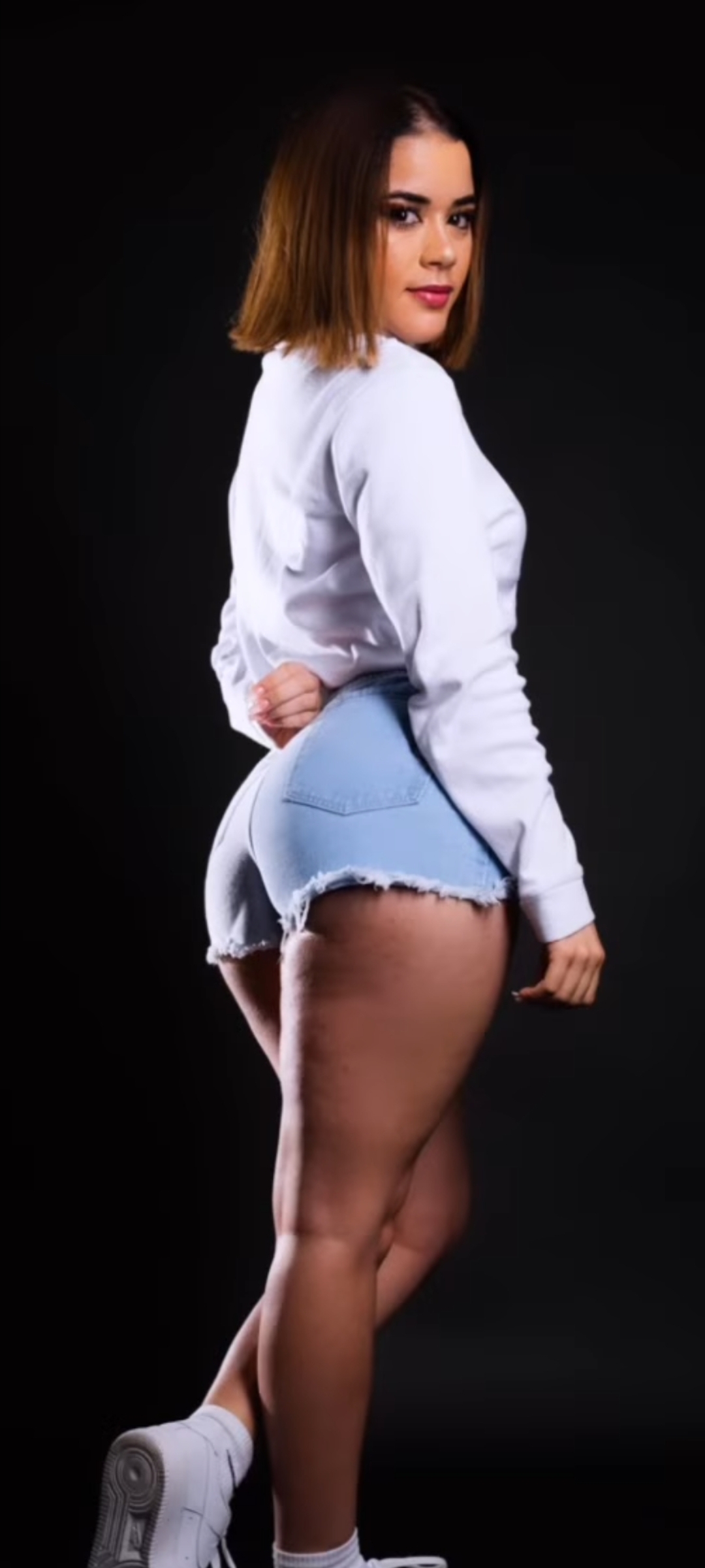 Latinas bikini 34 — 20